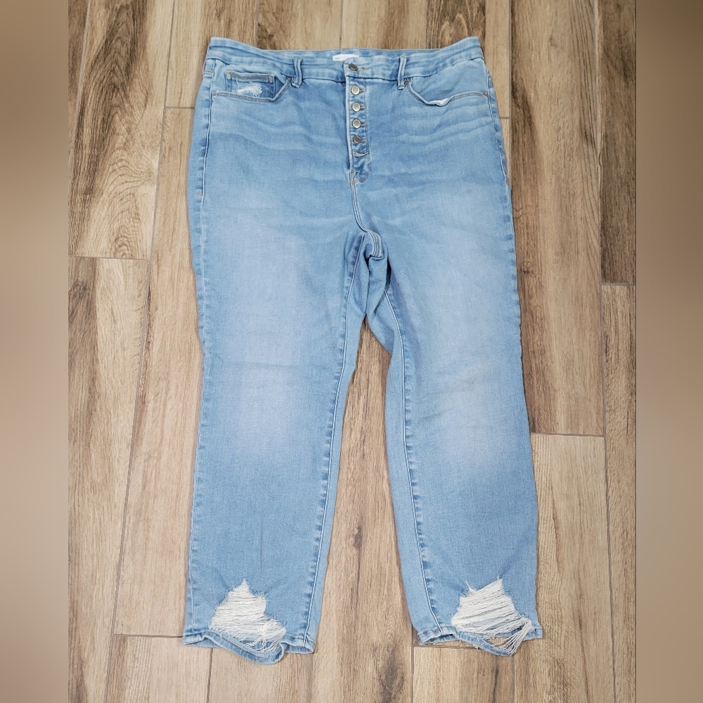 EUC Good American Mid-Rise Distressed Straight Leg Ankle Jeans